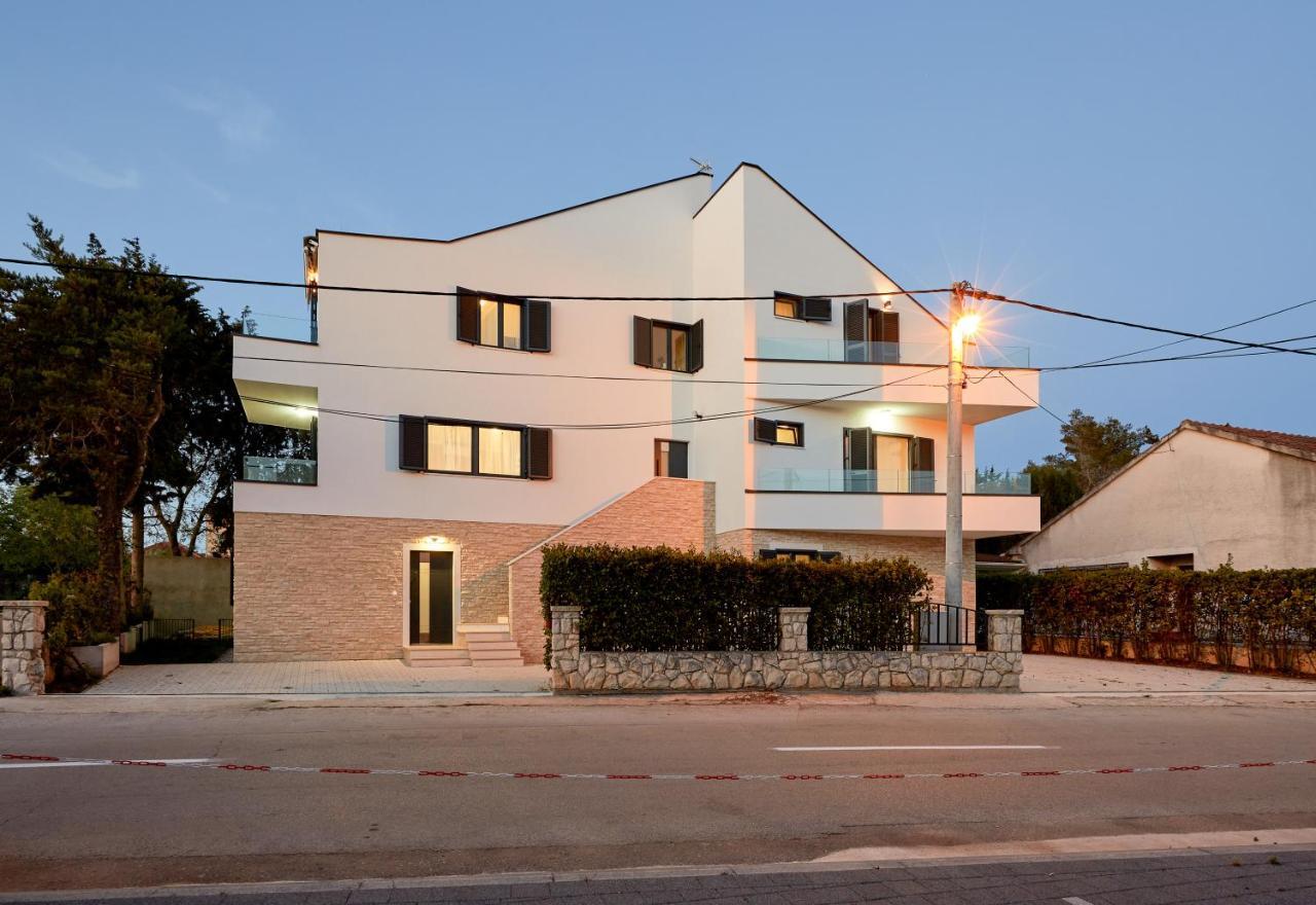 טוראני Apartments Nika מראה חיצוני תמונה