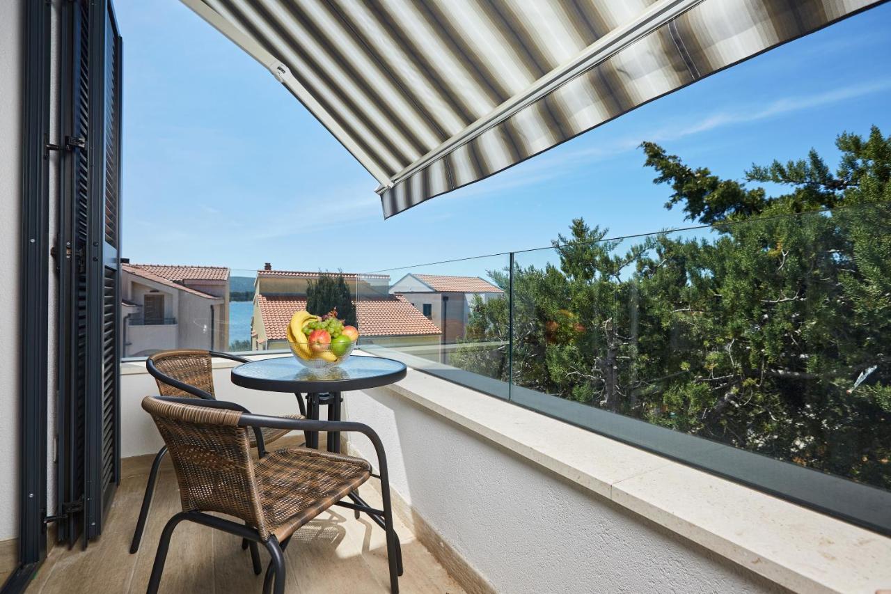 טוראני Apartments Nika מראה חיצוני תמונה