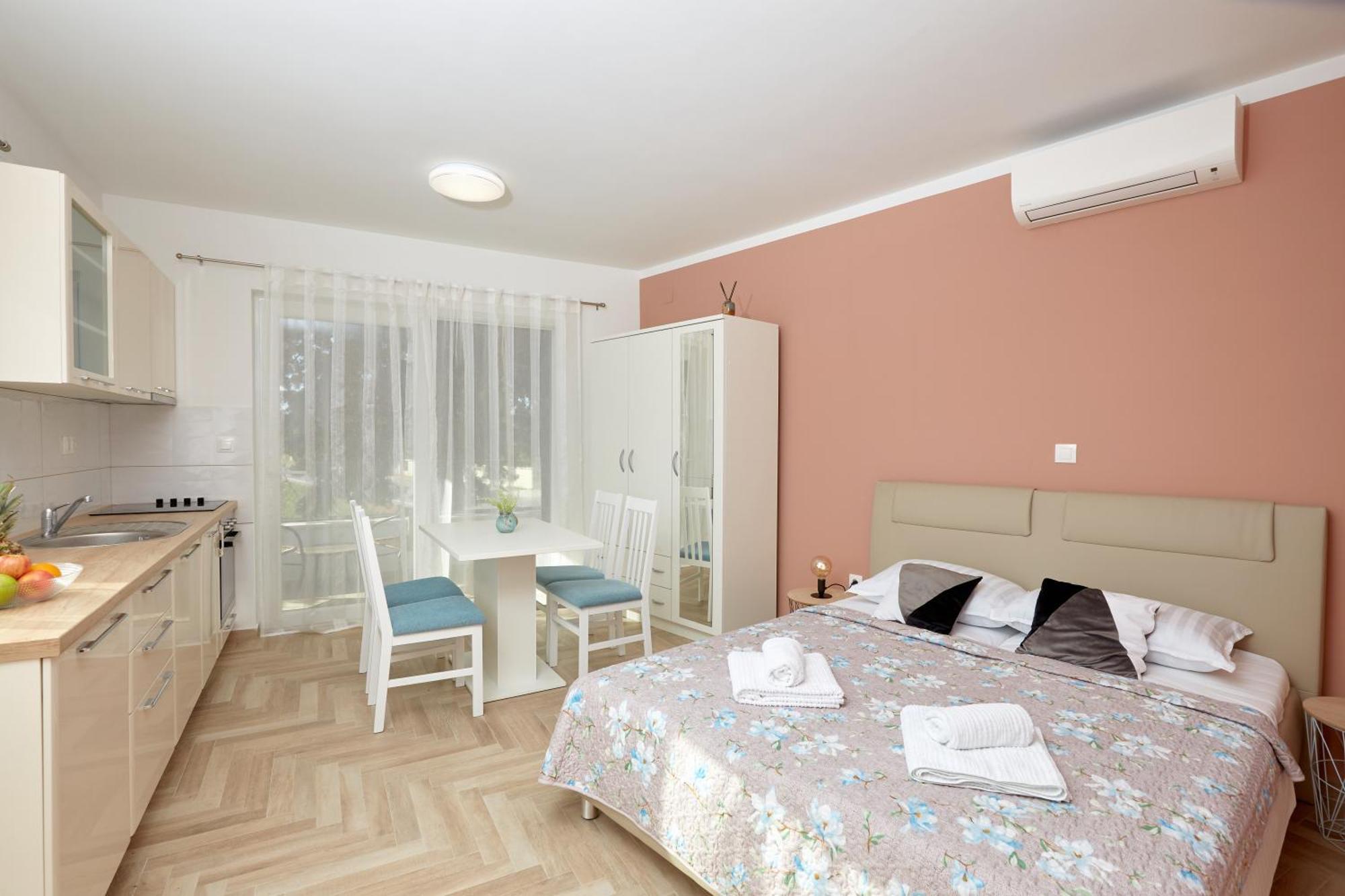 טוראני Apartments Nika חדר תמונה